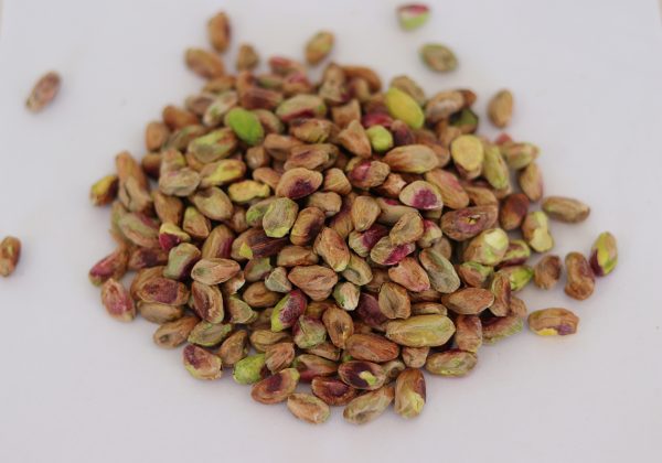 مغزپسته نمره سه تاج بی بی